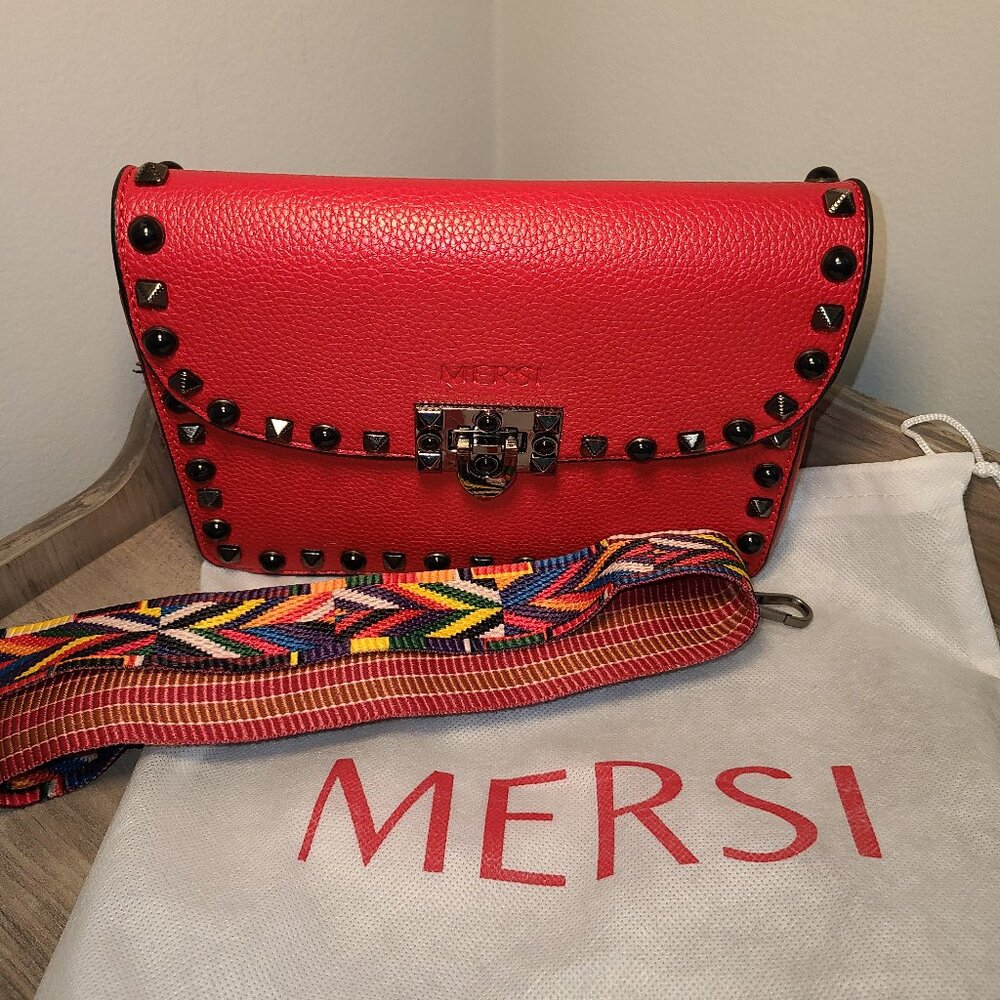 Mersi Red Crossbody
